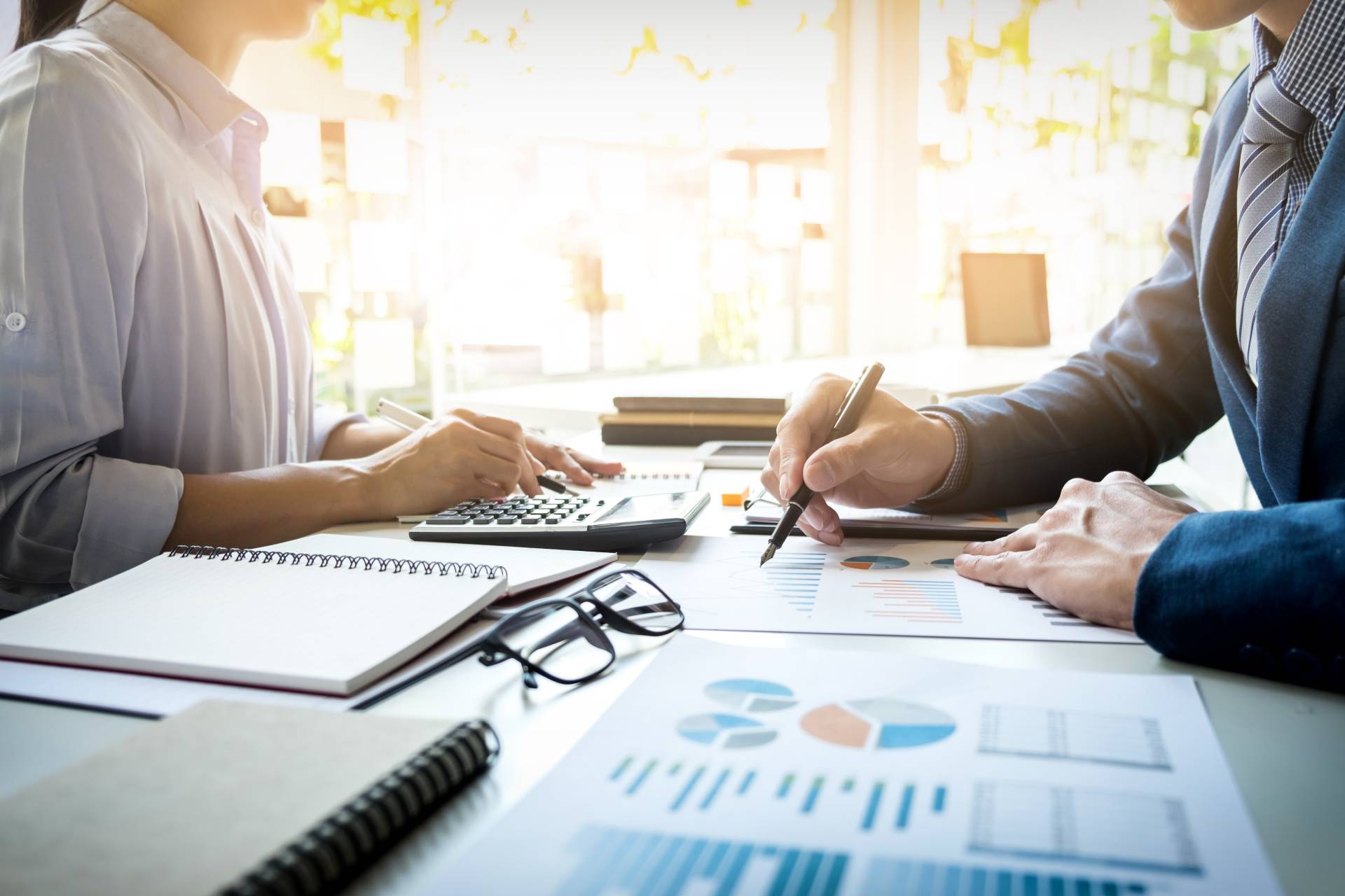 business-man-financial-inspector-secretary-making-report-calculating-checking-balance-internal-revenue (2)